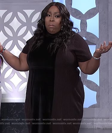 Loni’s black velvet front dress on The Real