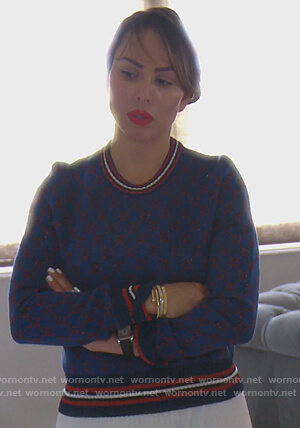 Kelly’s blue argyle sweater on The Real Housewives of Orange County