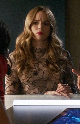Caitlin’s floral embroidered top on The Flash