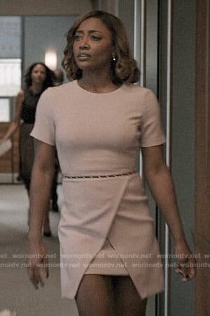 Daisy’s pink short sleeved dress on Madam Secretary