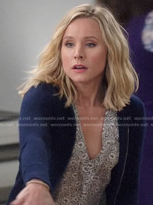 Eleanor’s grey floral v-neck top on The Good Place