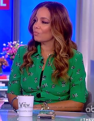 Sunny’s green print shirtdress on The View