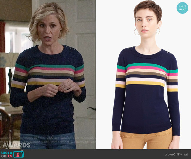 J. Crew Tippi Sweater in Multi Stripe worn by Claire Dunphy (Julie Bowen) on Modern Family