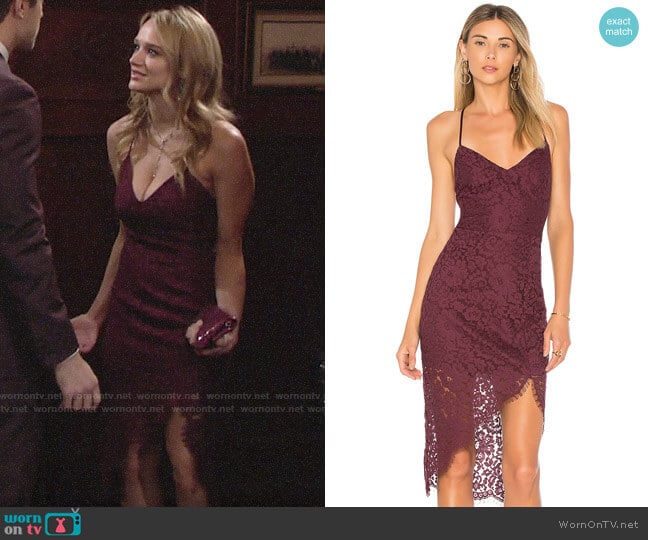 Lovers + Friends Skylight Dress worn by Summer Newman (Hunter King) on The Young and the Restless