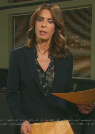 Hope’s navy zip pockets blazer on Days of Our Lives