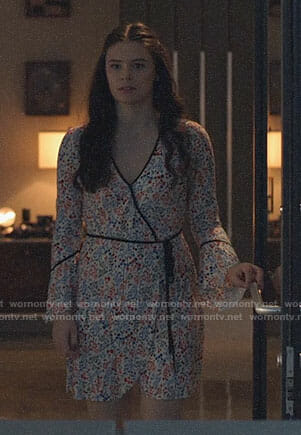 Nia's floral wrap dress on Supergirl