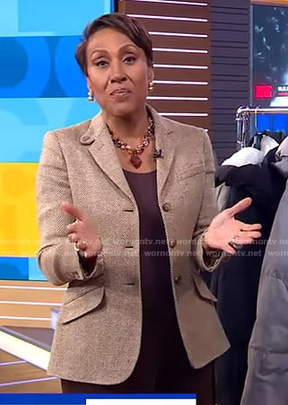 Robin’s beige herringbone blazer on Good Morning America