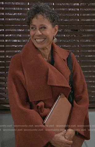 Stella's red coat on General Hospital