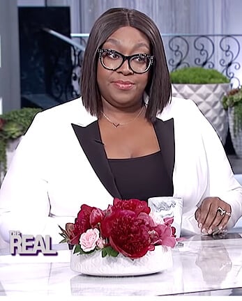 Loni’s white contrast blazer on The Real