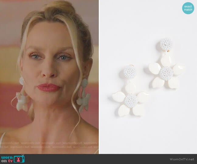 Bold Enamel Flower Earrings by Oscar de la Renta worn by Alexis Carrington (Elaine Hendrix) on Dynasty