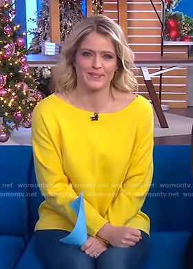 Sara’s yellow sweatshirt with back zip on GMA Day