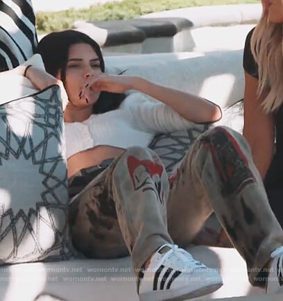 WornOnTV: Kendall's gray sweatshirt on Keeping Up with the