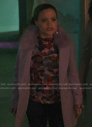 Maggie’s purple coat with fur collar on Charmed