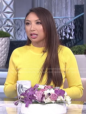 Jeannie’s yellow ribbed dress on The Real