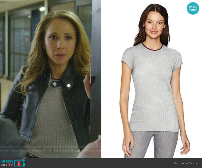 Filana B Knit Tee by Joie worn by Veronica Newell (Juno Temple) on Dirty John