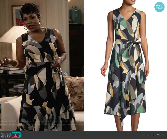 Printed Belted Dress by Lafayette 148 New York worn by Rose (Sheryl Lee Ralph) on Fam