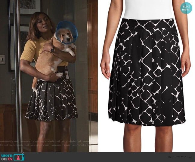 Silk Pebble Print Pleated A-line Skirt by Marc Jacobs worn by Daisy Grant (Patina Miller) on Madam Secretary