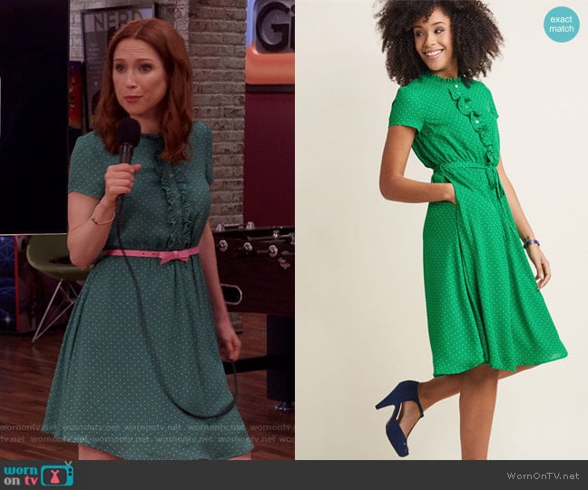 Asking for Ruffle Shirt Dress by Modcloth worn by Kimmy Schmidt (Ellie Kemper) on Unbreakable Kimmy Schmidt