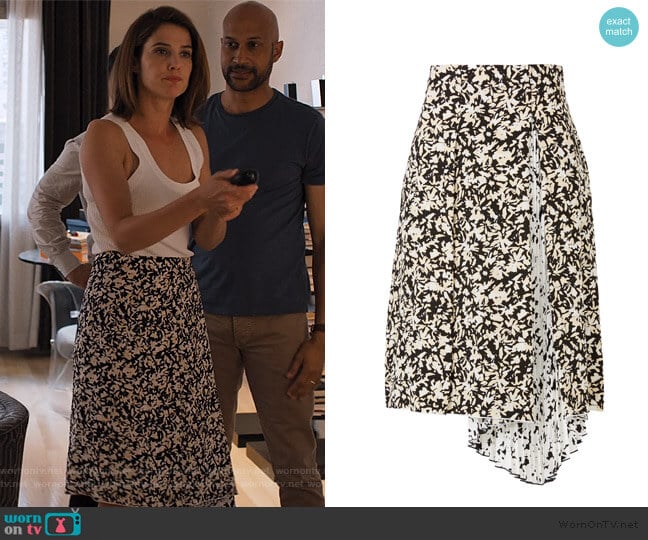 Lisa’s floral pleated inset skirt on Friends from College