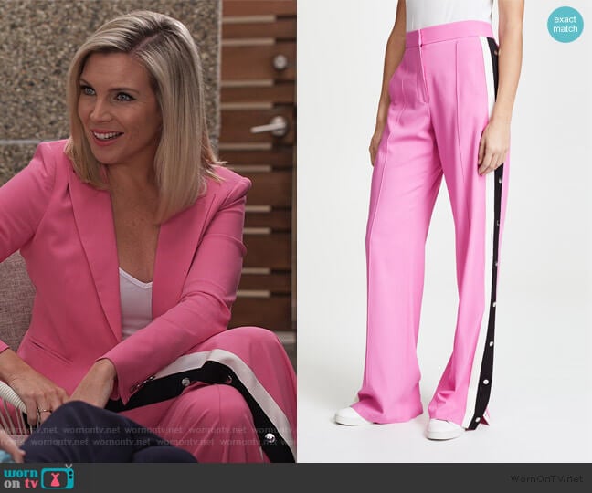 Russo Trousers by Veronica Beard worn by Brianna (June Raphael) on Grace and Frankie