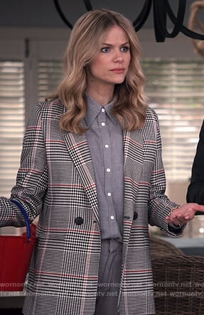 Mallory’s gray checked blazer on Grace and Frankie