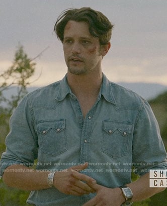 Max's chambray western shirt on Roswell New Mexico