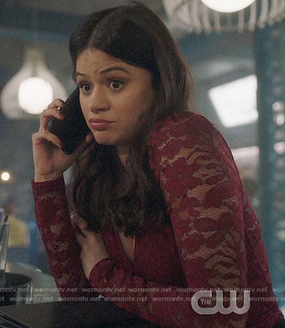 Mel's burgundy lace top on Charmed