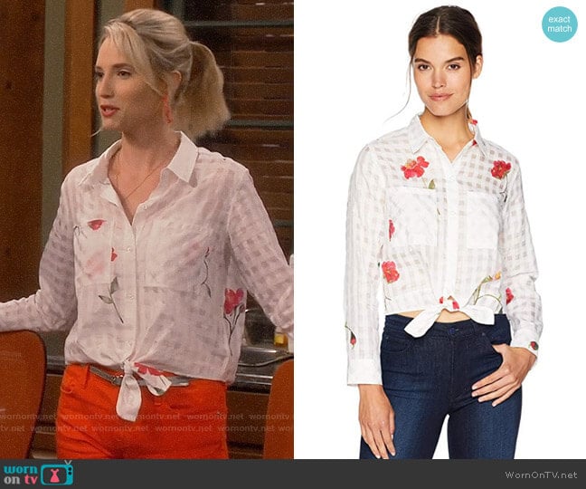 Rails Kelsey Shirt worn by Mandy Baxter (Molly McCook) on Last Man Standing