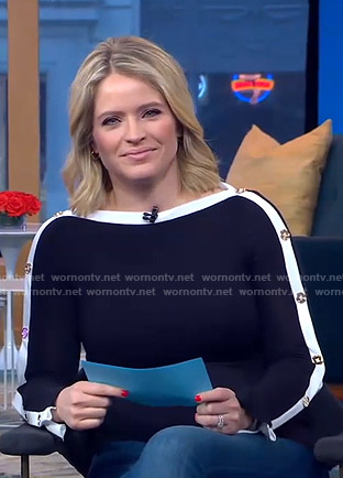 Sara’s navy buttoned sleeve sweater on GMA Day
