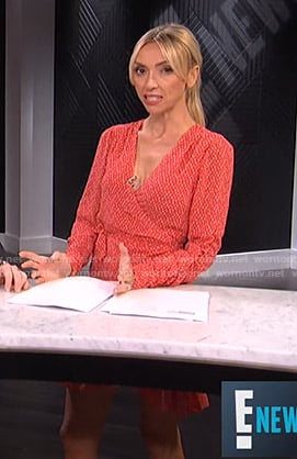 Giuliana's red printed wrap dress on E! News