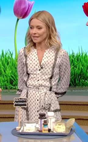 Kelly’s white printed dress with black embroidery on Live with Kelly and Ryan