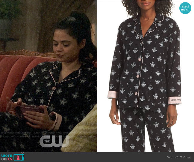 PJ Salvage Print Flannel Pajamas worn by Mel Vera (Melonie Diaz) on Charmed