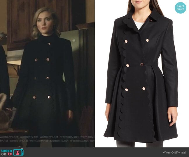 The Frost Sisters’s black scalloped coat on The Gifted