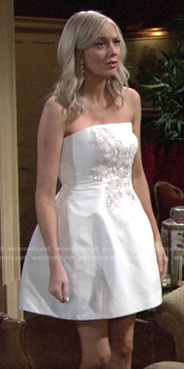 Abby’s engagement photoshoot dress on The Young and the Restless