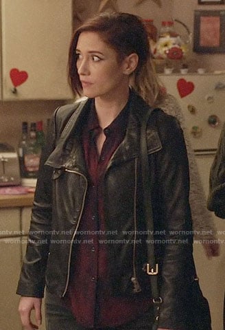 Alex's plaid shirt and leather jacket on Supergirl