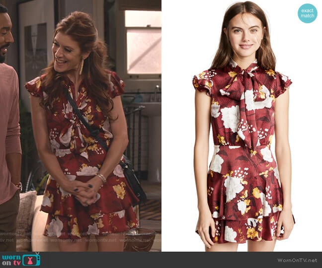 Lashay Dress by Alice + Olivia worn by Kate Walsh on Fam