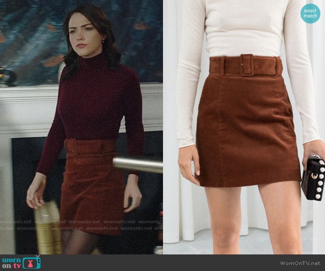 & Other Stories Belted Corduroy Skirt worn by Cara Bloom (Violett Beane) on God Friended Me