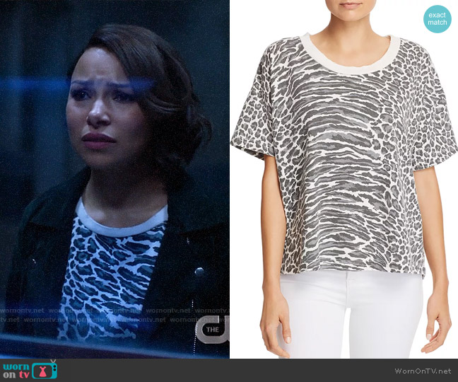 Current/Elliott The Roadie Tee in Leopard worn by Nora West-Allen (Jessica Parker Kennedy) on The Flash