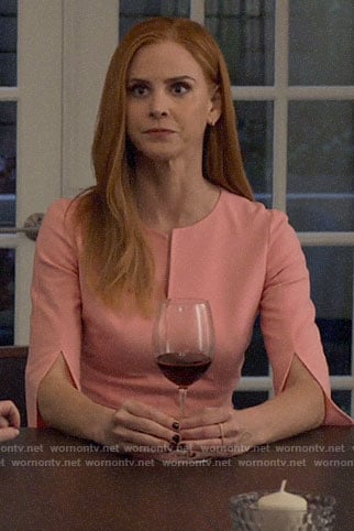 Donna's pink split sleeve dress on Suits