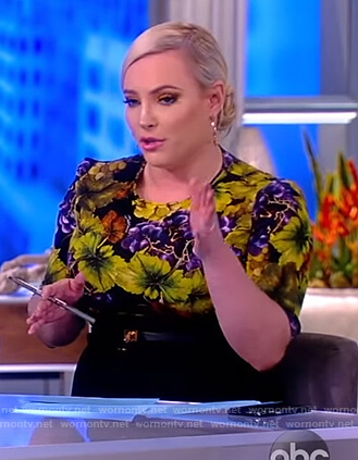 Meghan’s floral print top on The View