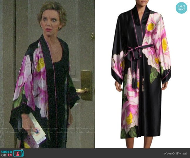 Natori Clair De Lune Silk Robe worn by Diana Cooper (Judith Chapman) on Days of our Lives