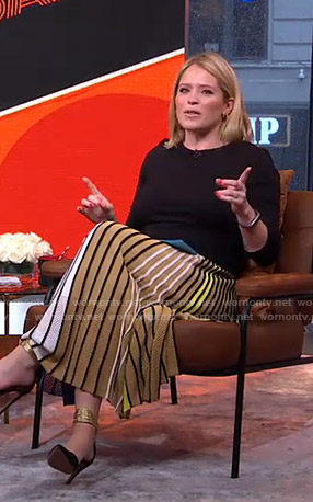 Sara’s colorblocked striped midi skirt on GMA Strahan and Sara