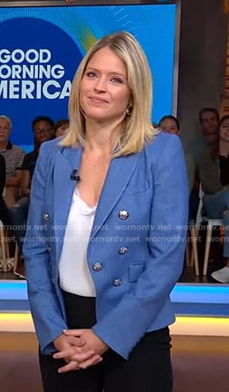 Sara’s blue blazer with silver buttons on Good Morning America