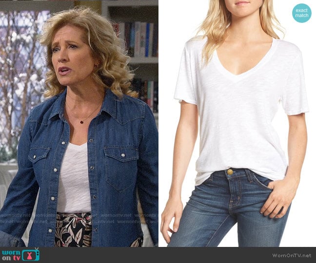 Splendid V-Neck Slub Jersey Tee worn by Vanessa Baxter (Nancy Travis) on Last Man Standing