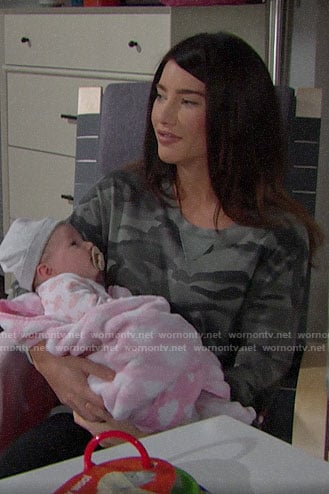 Steffy's grey camouflage sweater dress on The Bold and the Beautiful