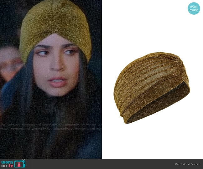 Ava’s gold turban on PLL The Perfectionists