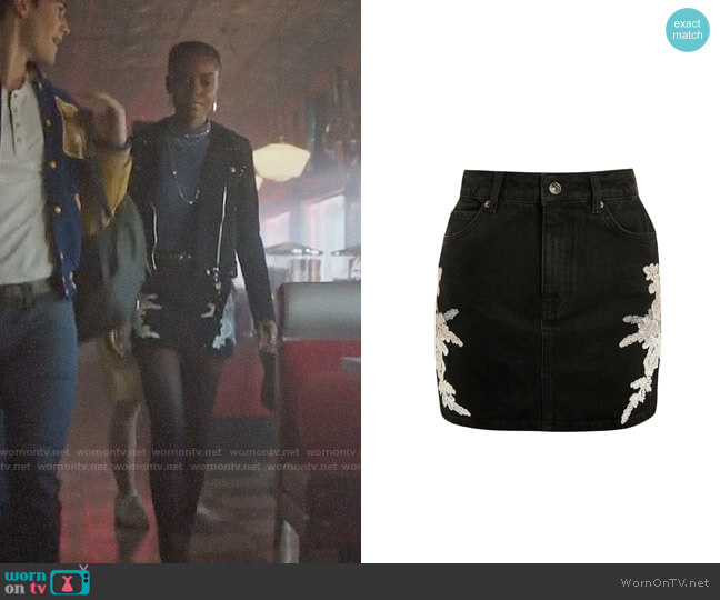 Topshop Lace Applique Denim Skirt worn by Josie McCoy (Ashleigh Murray) on Riverdale