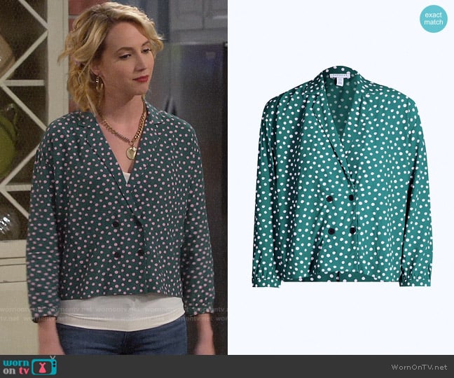 Topshop Pyjama Style Shirt worn by Mandy Baxter (Molly McCook) on Last Man Standing