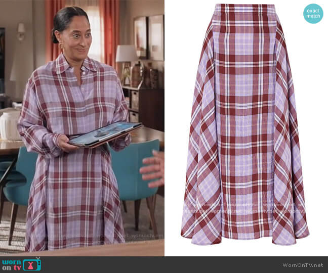 Victoria Beckham Pleated checked crinkled-taffeta skirt worn by Rainbow Johnson (Tracee Ellis Ross) on Black-ish