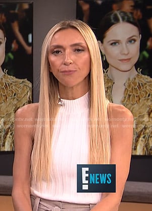 Giuliana's white ribbed sleeveless top on E! News